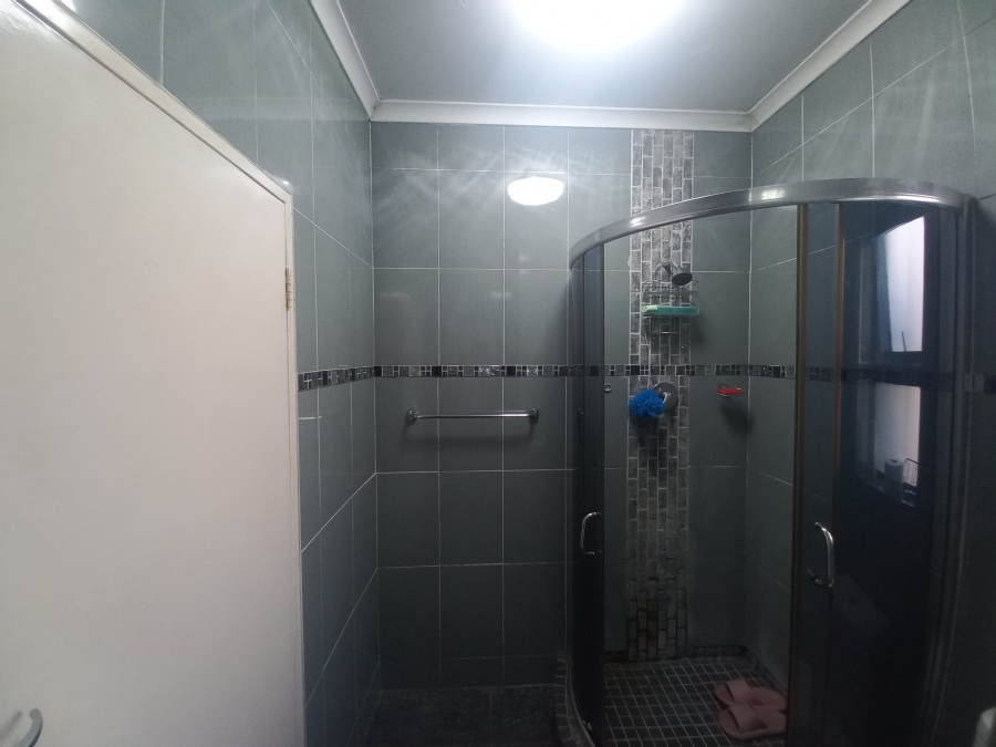 3 Bedroom Property for Sale in Lombardy East Gauteng