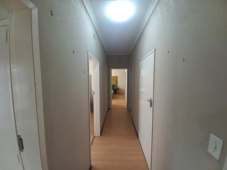3 Bedroom Property for Sale in Lombardy East Gauteng