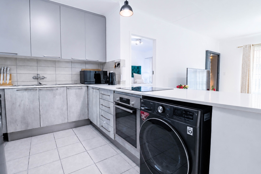 3 Bedroom Property for Sale in Monavoni Gauteng