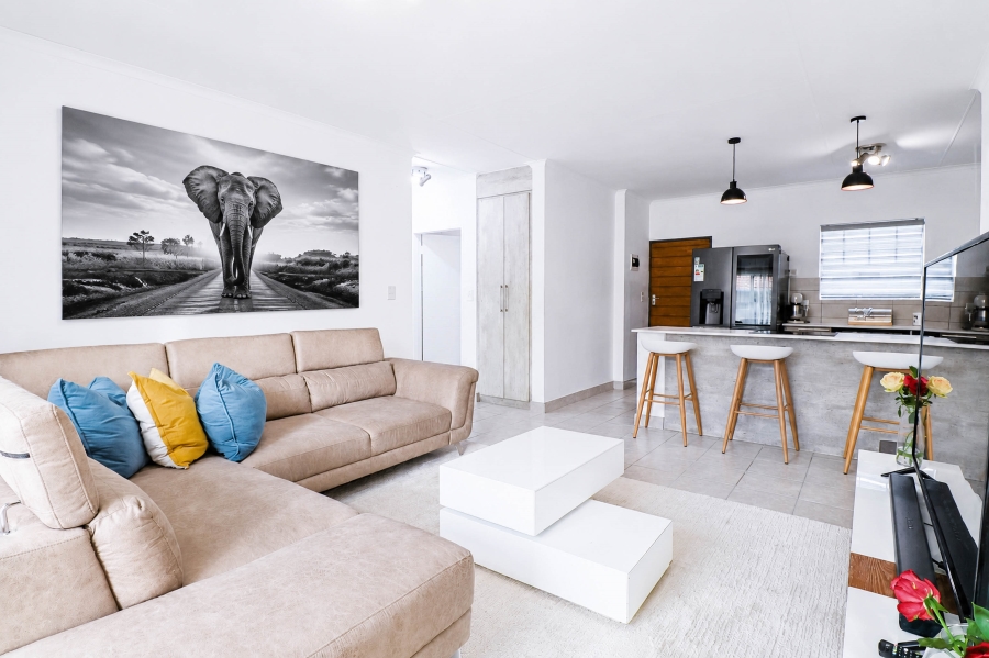 3 Bedroom Property for Sale in Monavoni Gauteng