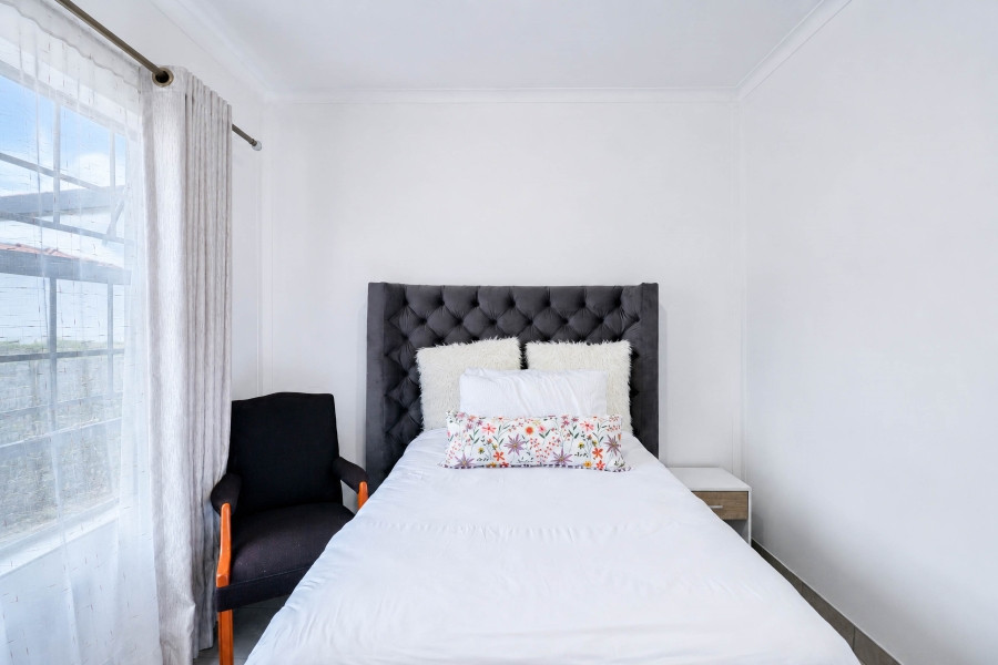 3 Bedroom Property for Sale in Monavoni Gauteng
