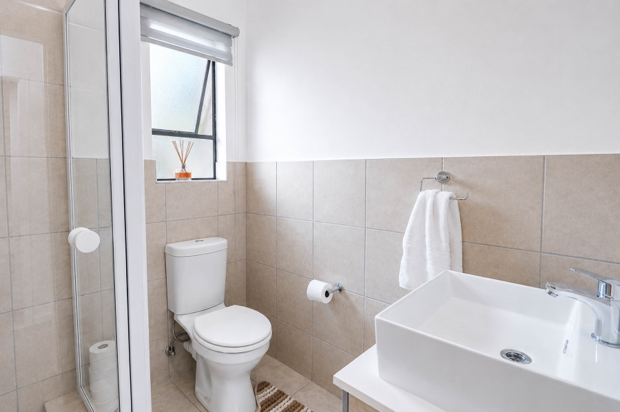 3 Bedroom Property for Sale in Monavoni Gauteng