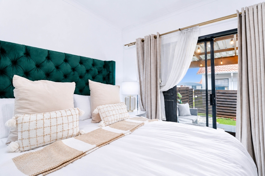3 Bedroom Property for Sale in Monavoni Gauteng
