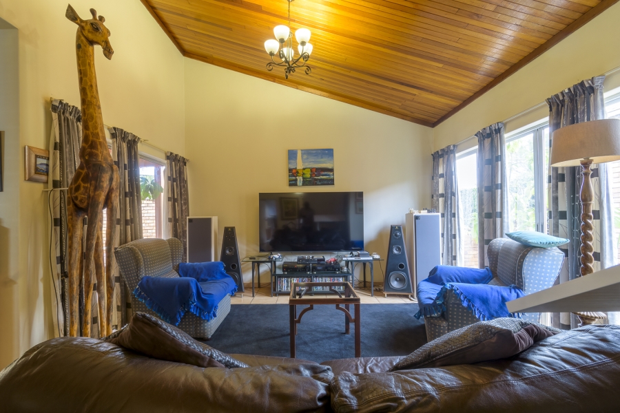 3 Bedroom Property for Sale in Val de Grace Gauteng