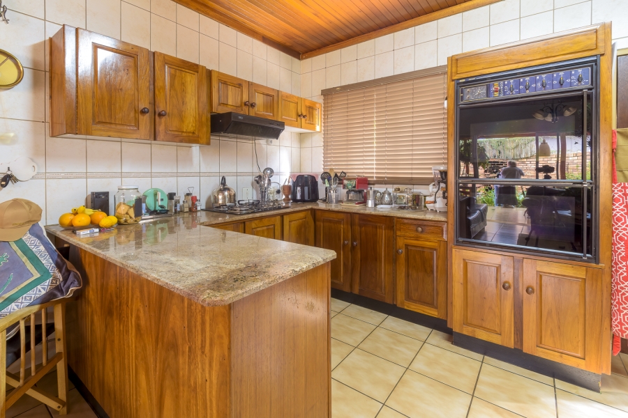 3 Bedroom Property for Sale in Val de Grace Gauteng