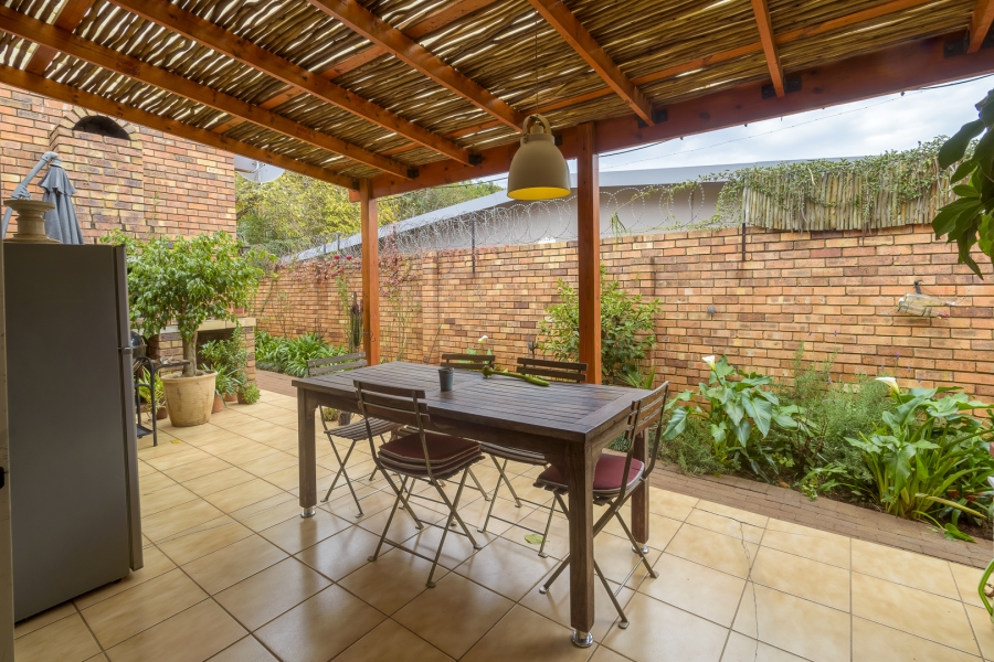 3 Bedroom Property for Sale in Val de Grace Gauteng