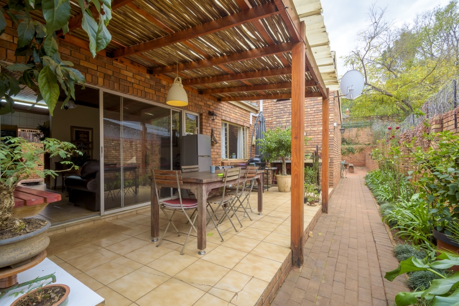 3 Bedroom Property for Sale in Val de Grace Gauteng