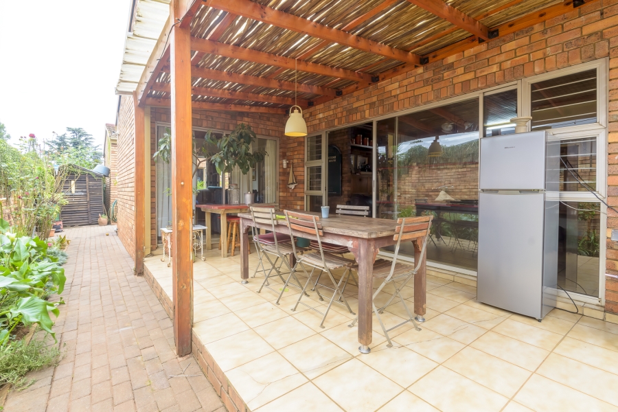 3 Bedroom Property for Sale in Val de Grace Gauteng
