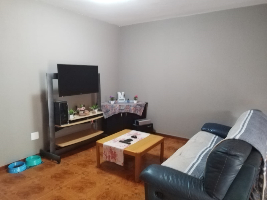 2 Bedroom Property for Sale in Birchleigh Gauteng