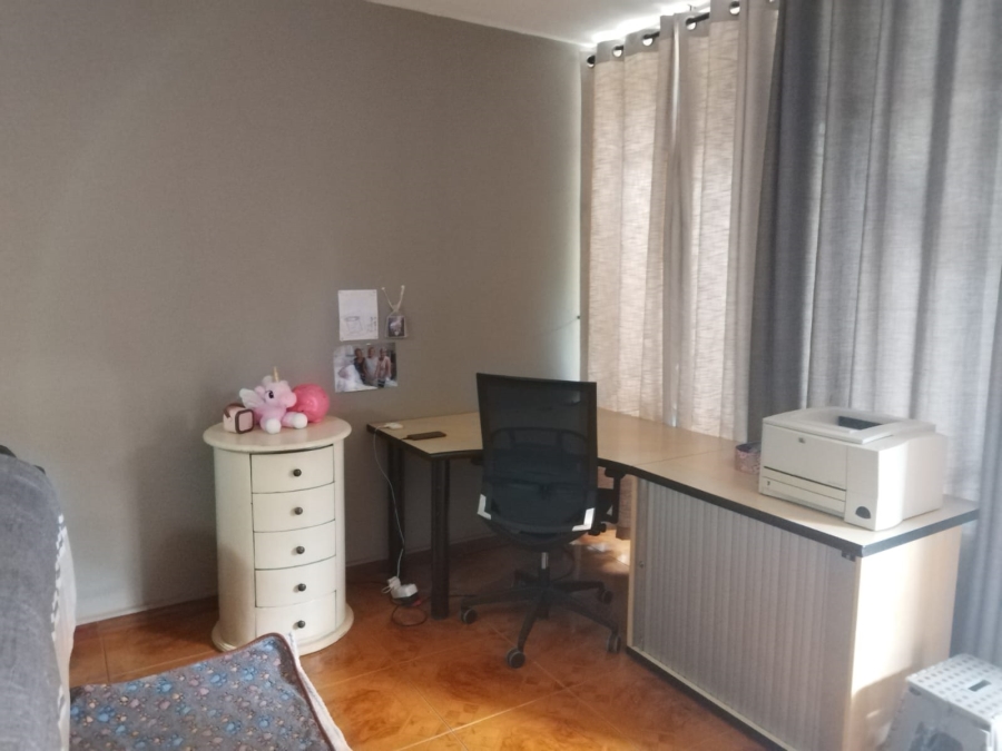 2 Bedroom Property for Sale in Birchleigh Gauteng