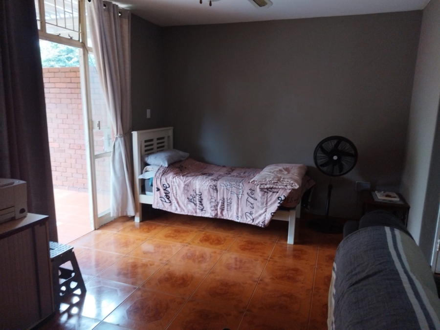 2 Bedroom Property for Sale in Birchleigh Gauteng
