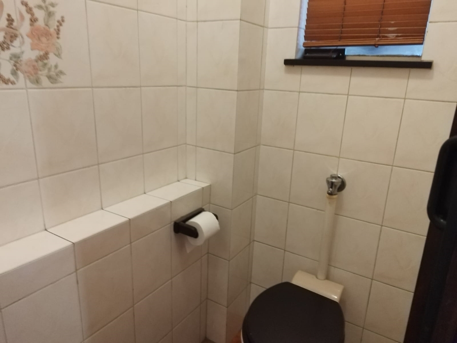 2 Bedroom Property for Sale in Birchleigh Gauteng
