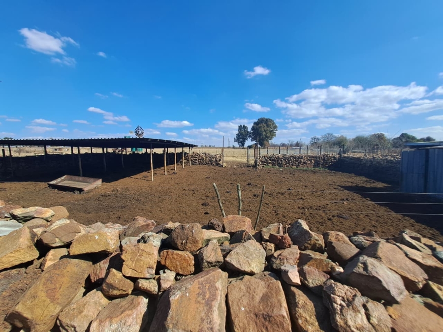 5 Bedroom Property for Sale in Elandsfontein AH Gauteng