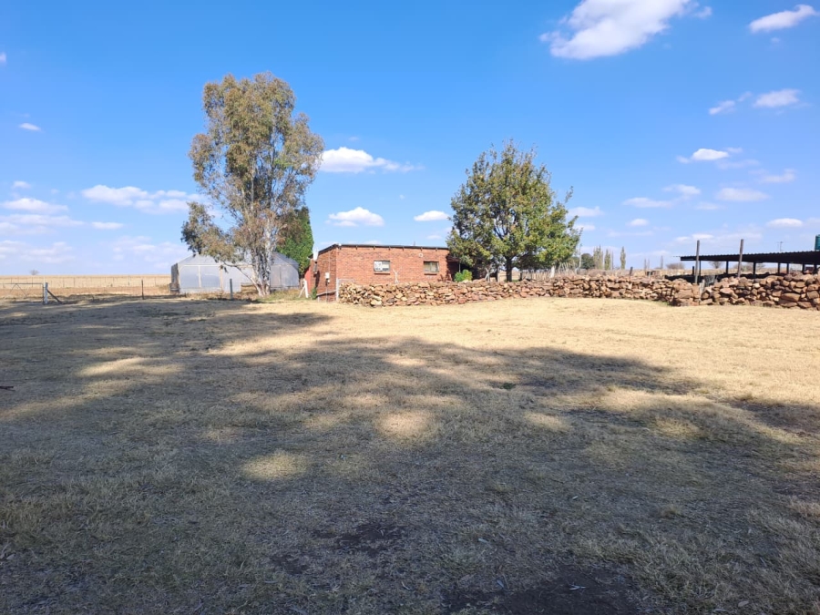5 Bedroom Property for Sale in Elandsfontein AH Gauteng