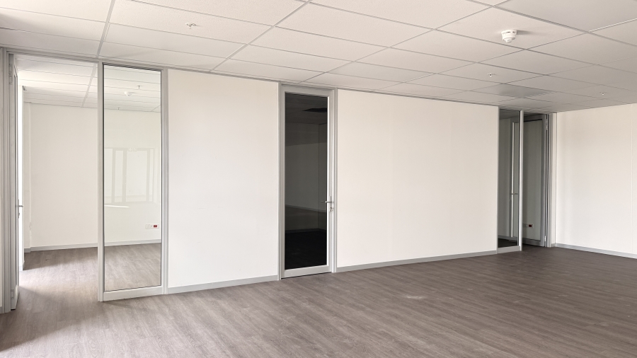 To Let Commercial Property for Rent in Kosmosdal Gauteng