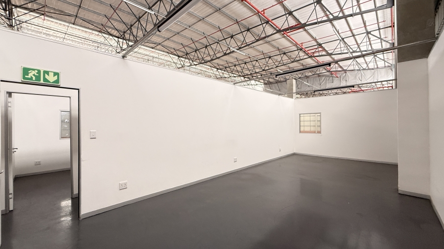To Let Commercial Property for Rent in Kosmosdal Gauteng