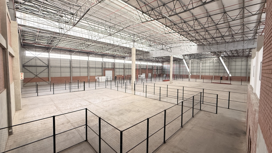 To Let Commercial Property for Rent in Kosmosdal Gauteng