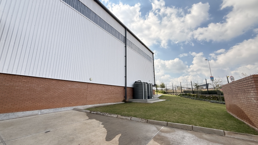 To Let Commercial Property for Rent in Kosmosdal Gauteng