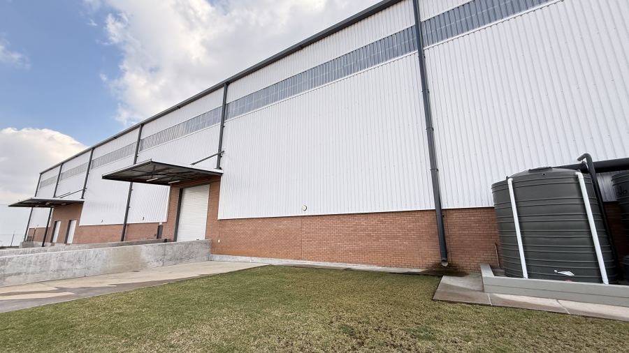 To Let Commercial Property for Rent in Kosmosdal Gauteng