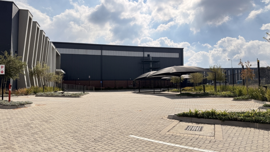 To Let Commercial Property for Rent in Kosmosdal Gauteng