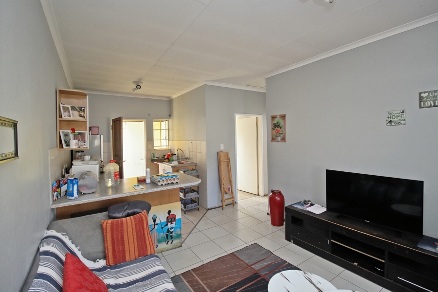 2 Bedroom Property for Sale in Elspark Gauteng