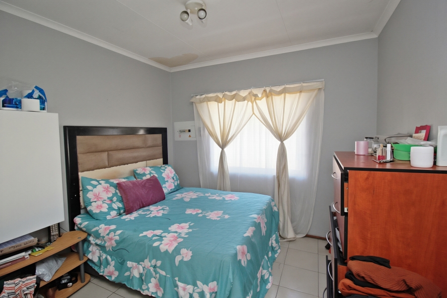2 Bedroom Property for Sale in Elspark Gauteng