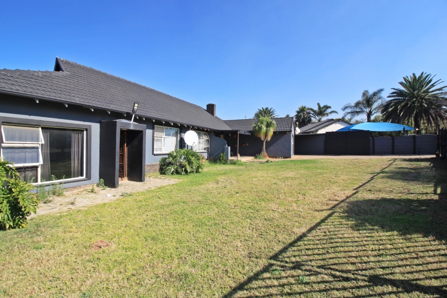 4 Bedroom Property for Sale in Marlands Gauteng