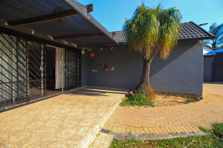 3 Bedroom Property for Sale in Marlands Gauteng