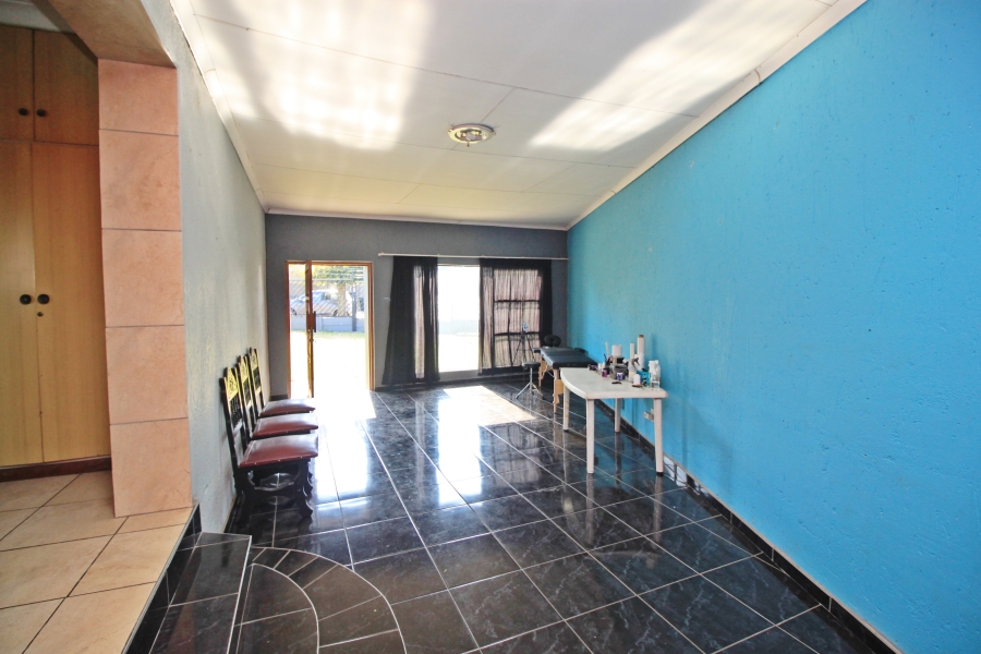 3 Bedroom Property for Sale in Marlands Gauteng