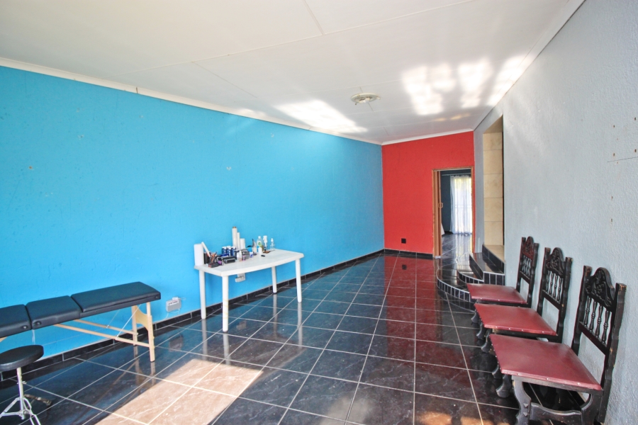 3 Bedroom Property for Sale in Marlands Gauteng