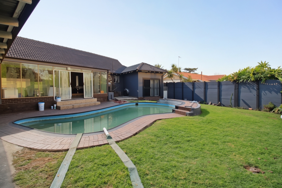 3 Bedroom Property for Sale in Marlands Gauteng