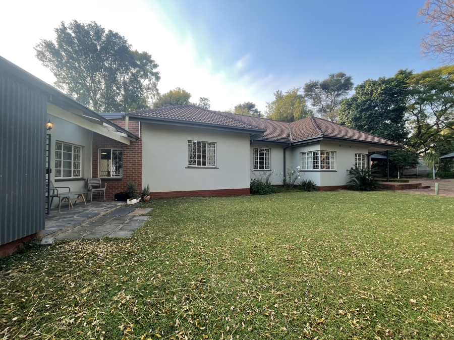 7 Bedroom Property for Sale in Brooklyn Gauteng