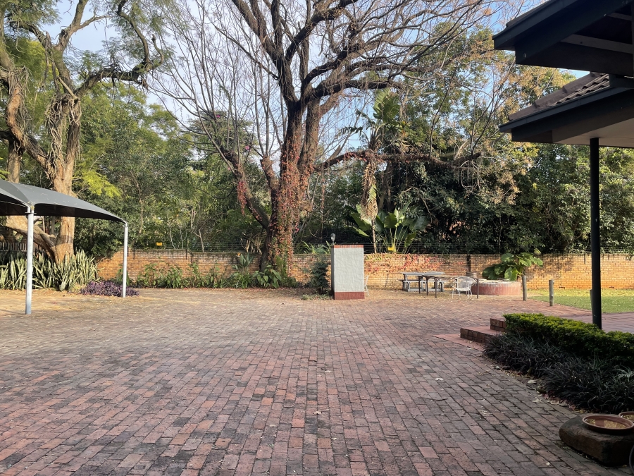 7 Bedroom Property for Sale in Brooklyn Gauteng