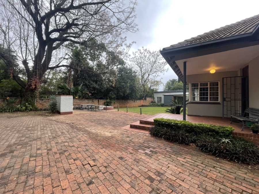 7 Bedroom Property for Sale in Brooklyn Gauteng