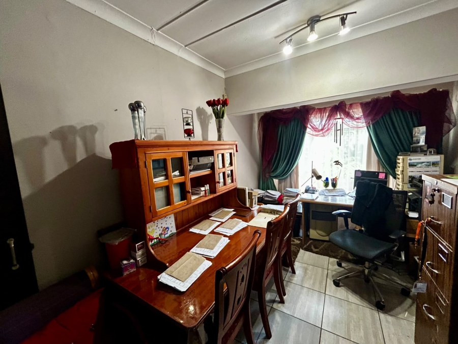 4 Bedroom Property for Sale in Bergtuin Gauteng