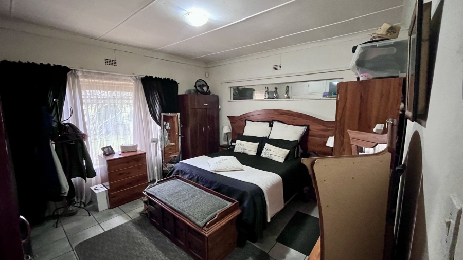 4 Bedroom Property for Sale in Bergtuin Gauteng