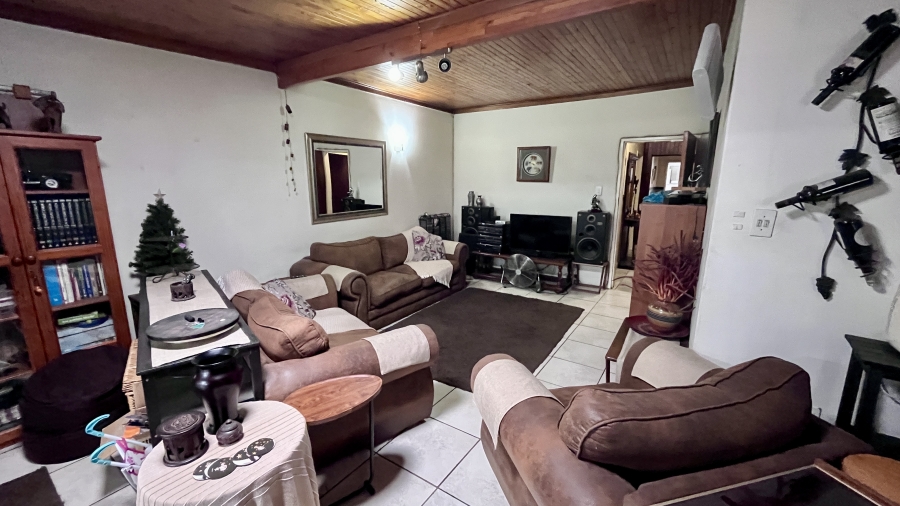4 Bedroom Property for Sale in Bergtuin Gauteng