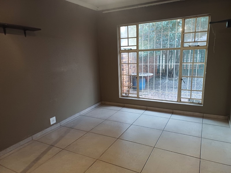 2 Bedroom Property for Sale in Witfield Gauteng
