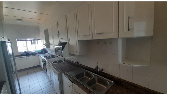 4 Bedroom Property for Sale in Ferndale Gauteng