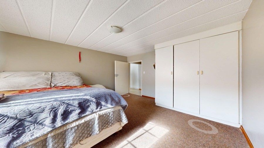 2 Bedroom Property for Sale in Ravenswood Gauteng