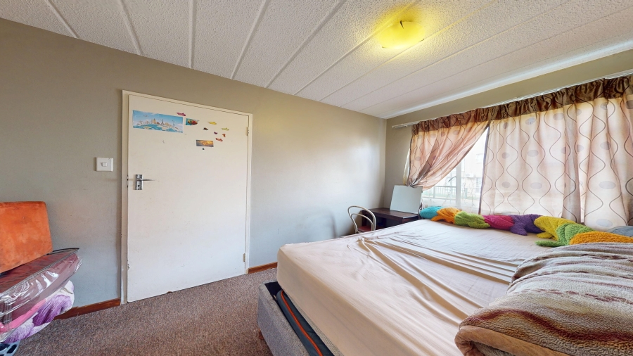 2 Bedroom Property for Sale in Ravenswood Gauteng