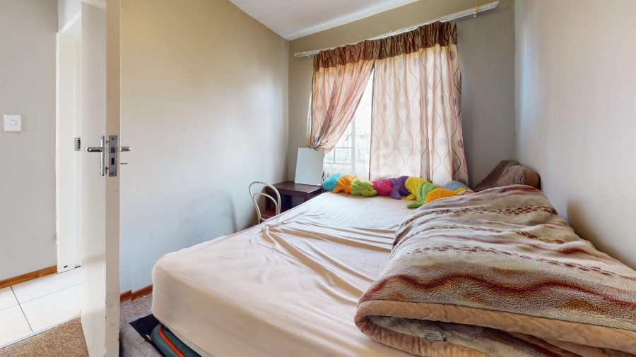 2 Bedroom Property for Sale in Ravenswood Gauteng