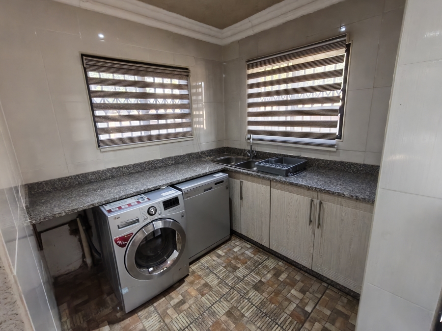 4 Bedroom Property for Sale in Magaliesberg Country Estate Gauteng