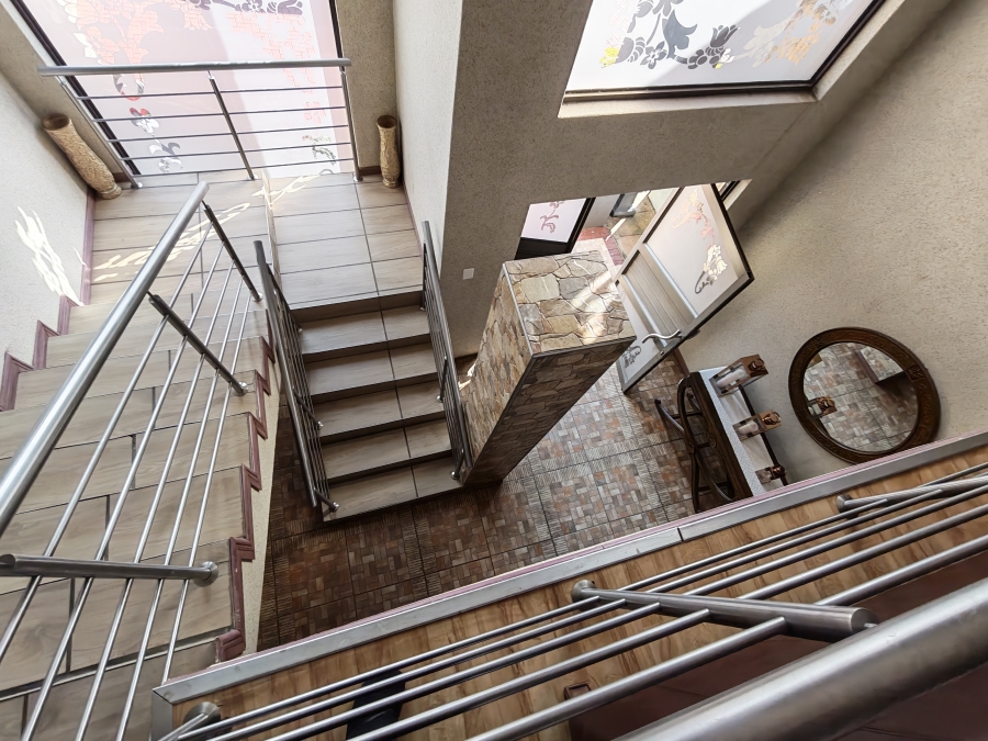 4 Bedroom Property for Sale in Magaliesberg Country Estate Gauteng