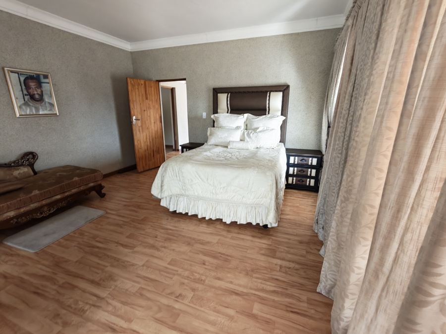 4 Bedroom Property for Sale in Magaliesberg Country Estate Gauteng
