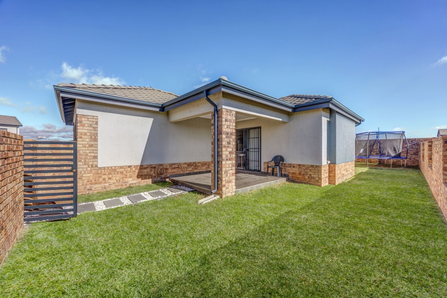 3 Bedroom Property for Sale in Lion Pride Gauteng