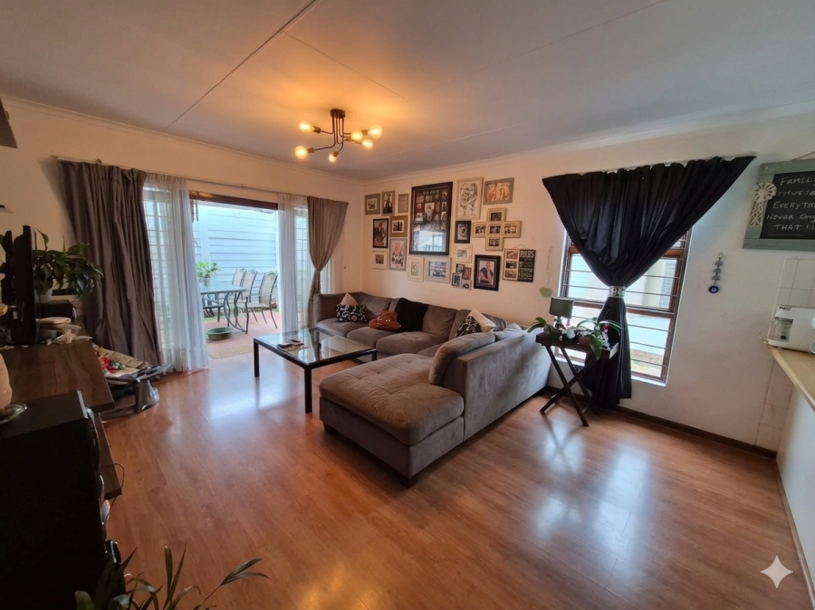 To Let 2 Bedroom Property for Rent in Eden Glen Gauteng