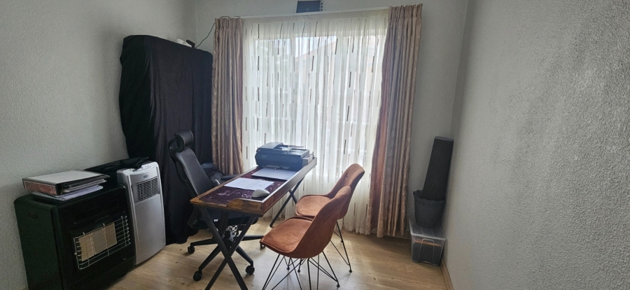 2 Bedroom Property for Sale in Eden Glen Gauteng