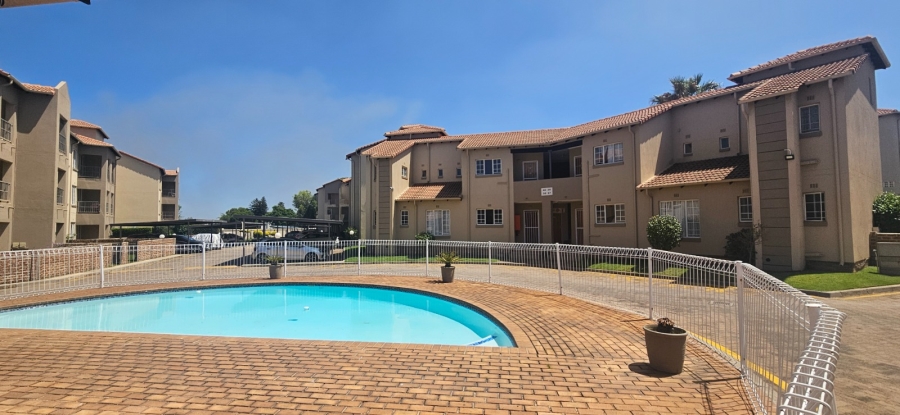 2 Bedroom Property for Sale in Eden Glen Gauteng