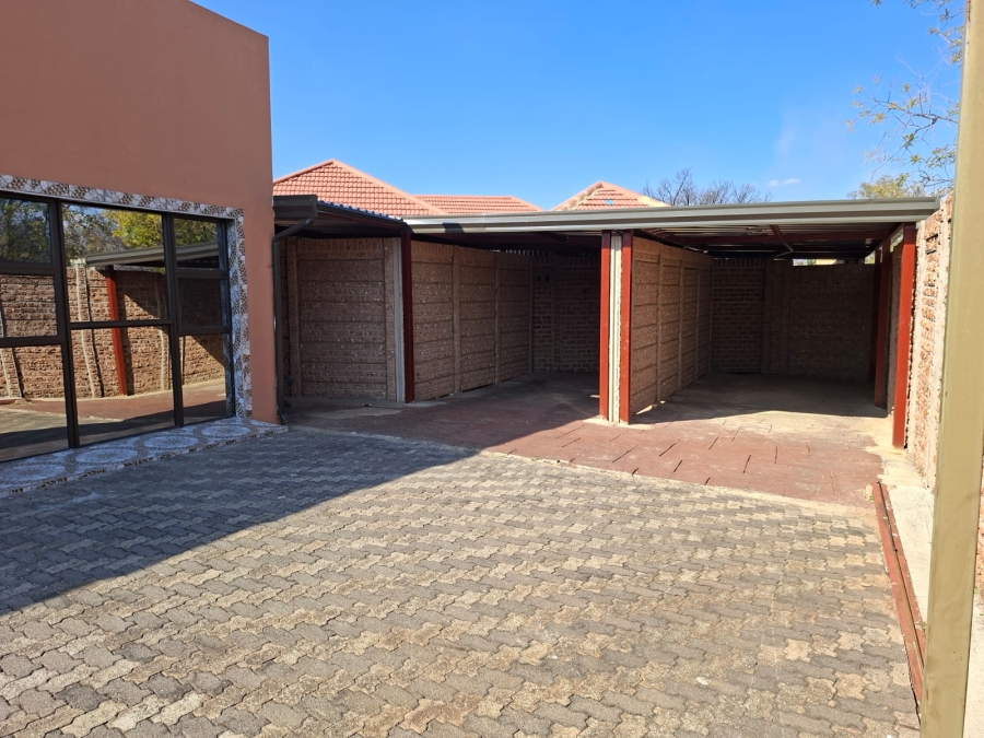 To Let 2 Bedroom Property for Rent in Parkdene Gauteng